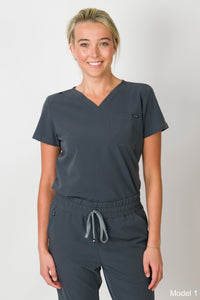 Camilla | Women's slim 1 pocket Top