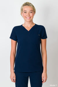 Camilla | Women's slim 1 pocket Top