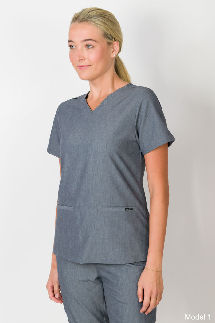 Sofia | Women's slim 3 pocket top